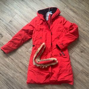 *BARGAIN* Canada Goose classic red parka, size L